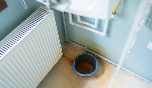 Local water damage restoration in CT